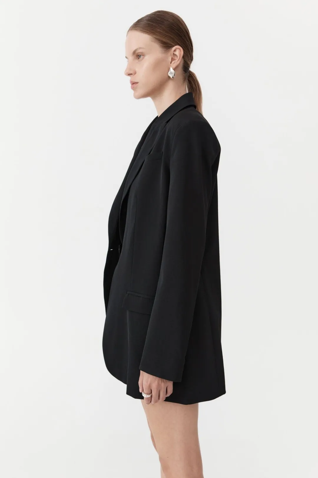 Tailoring*St. Agni Belt Detail Blazer - Black