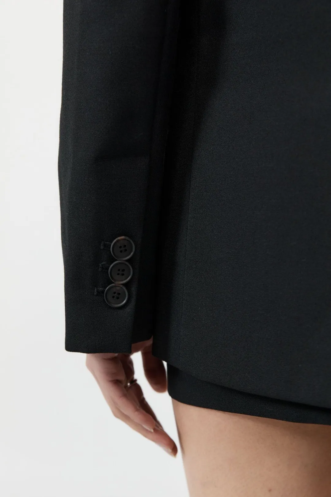 Tailoring*St. Agni Carter Blazer - Black