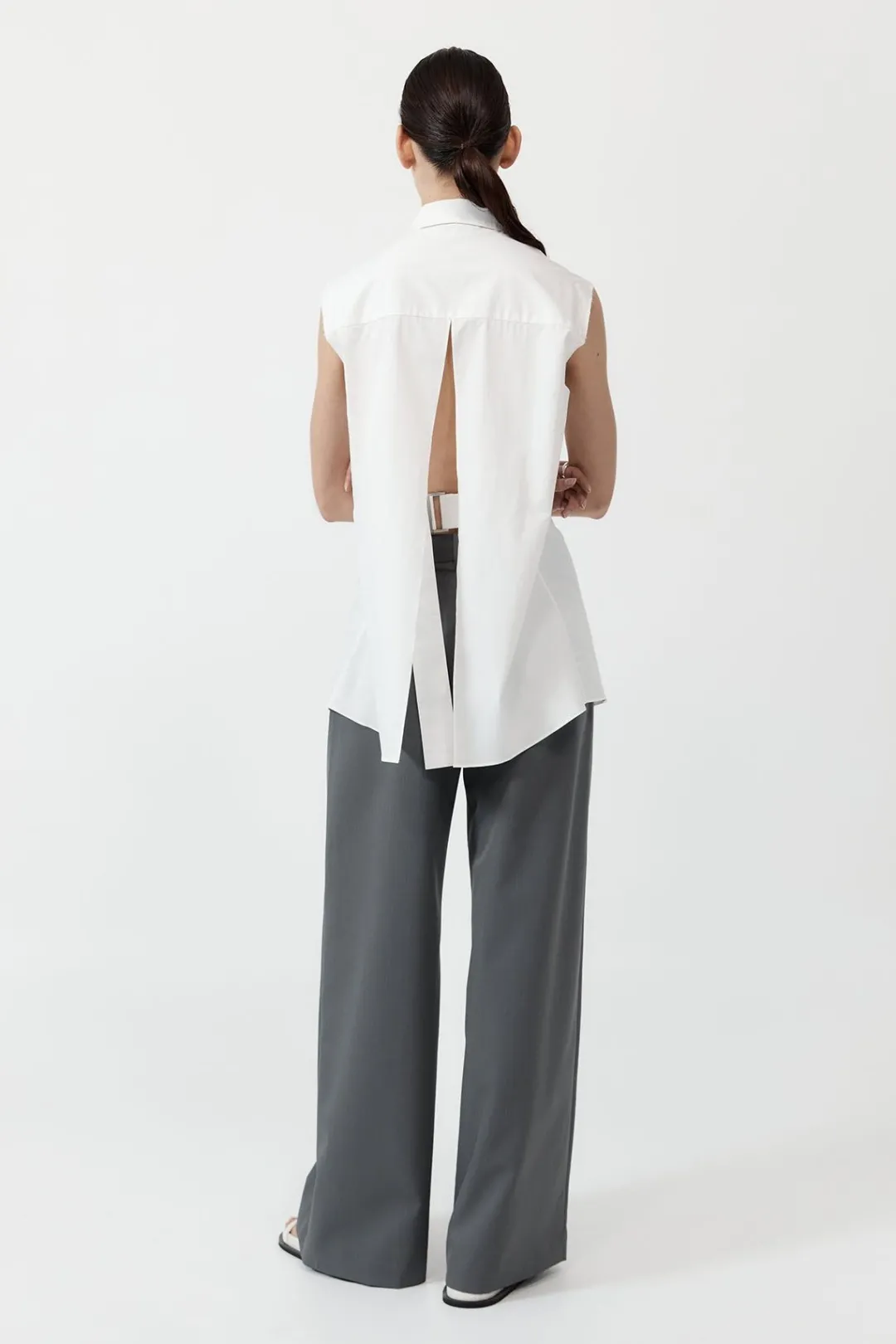 Shirts*St. Agni Cotton Belted Sleeveless Shirt - White