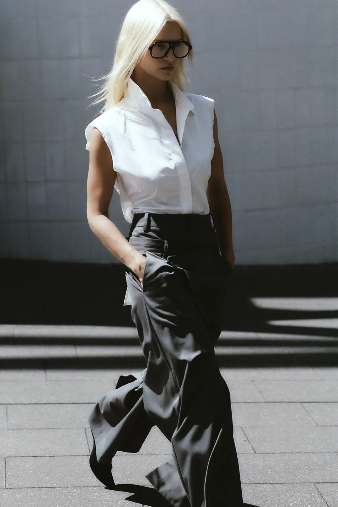 Shirts*St. Agni Cotton Belted Sleeveless Shirt - White