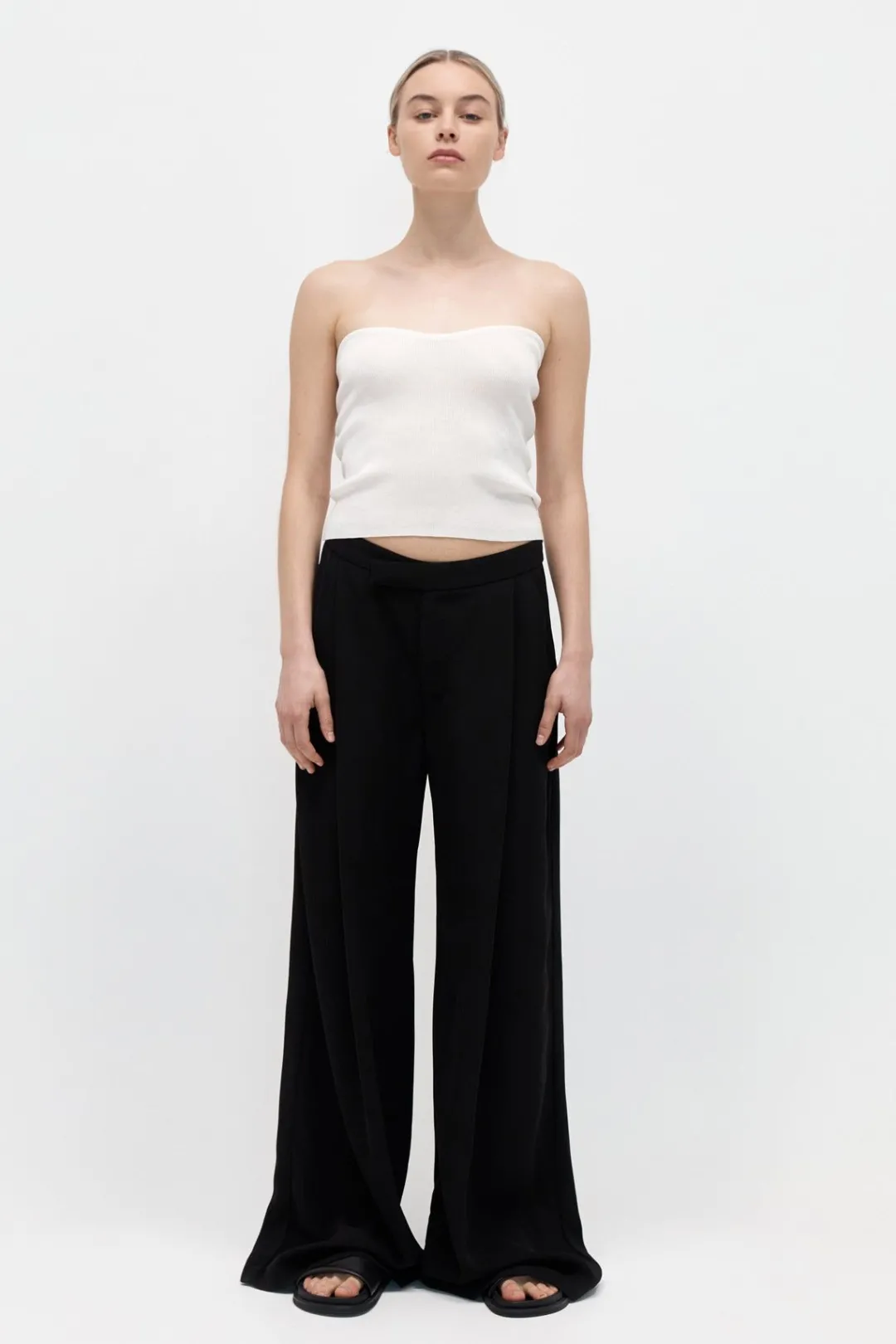 Tops*St. Agni Curve Knit Top - White