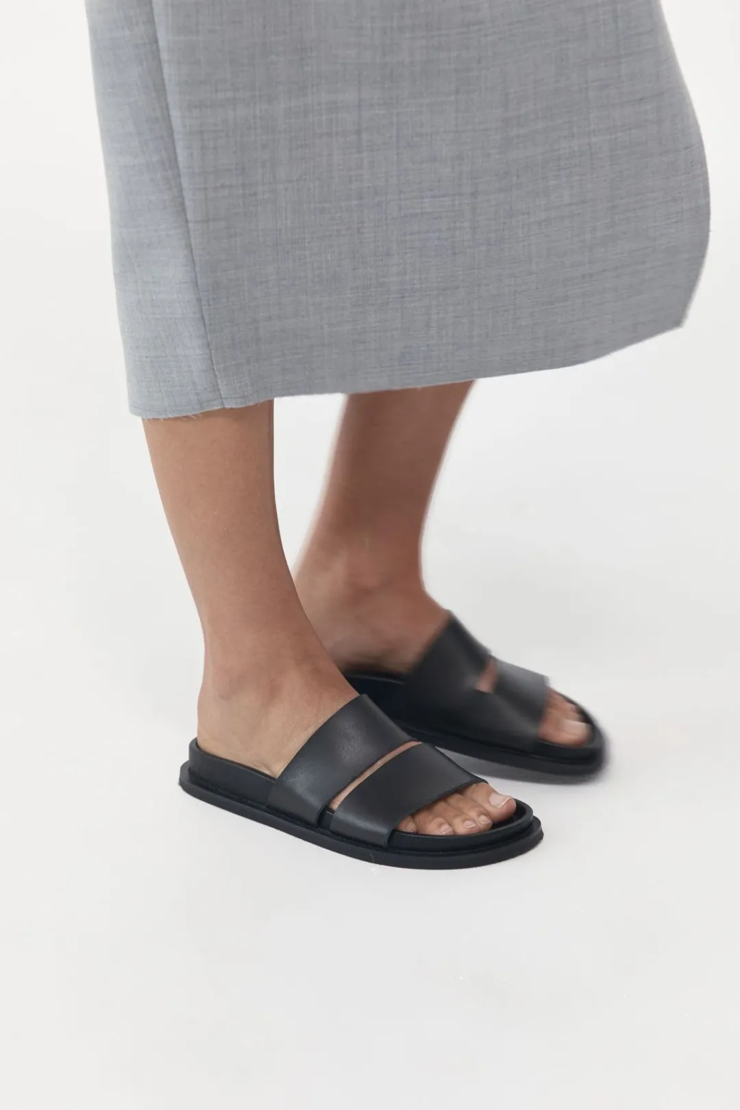 Slides*St. Agni Cut Out Slide - Black