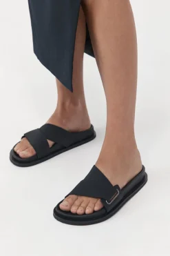 Slides*St. Agni Everyday Stretch Slide - Black