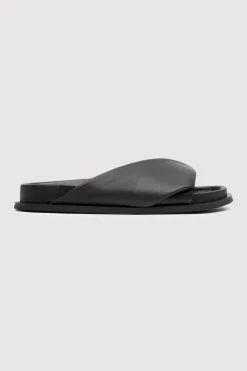 Slides*St. Agni Fold Detail Slide - Black