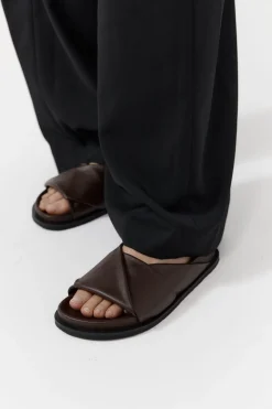 Slides*St. Agni Fold Detail Slide - Chocolate