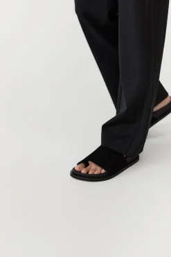 Unisex*St. Agni Loe Suede Slide - Black