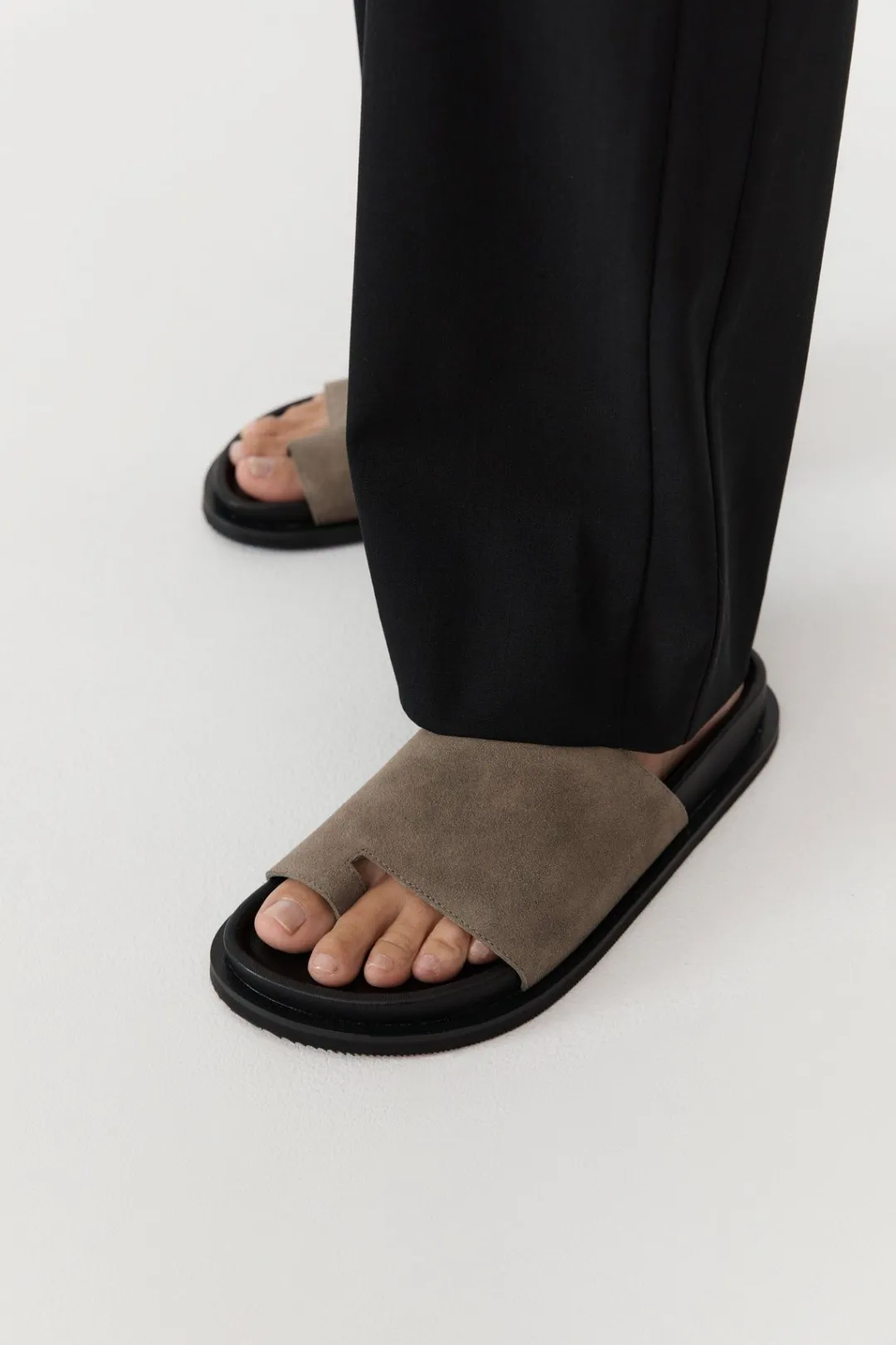 Unisex*St. Agni Loe Suede Slide - Kelp