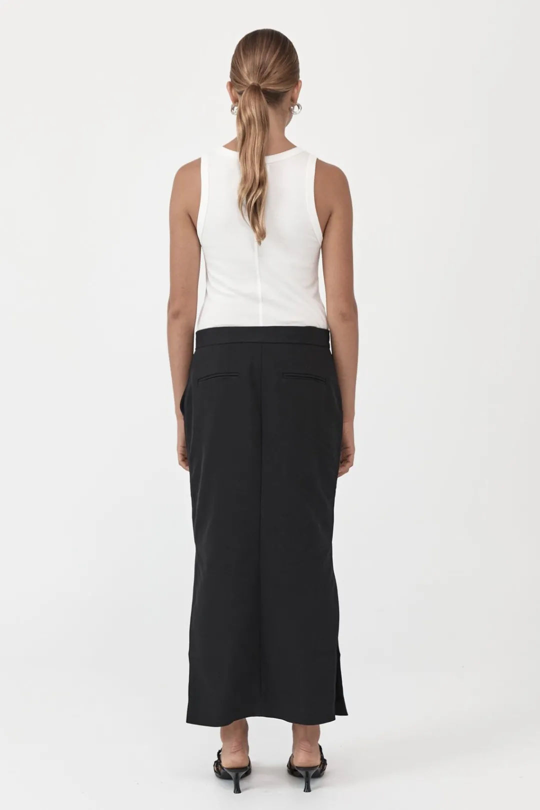 Skirts*St. Agni Low waisted Tailored Skirt - Black