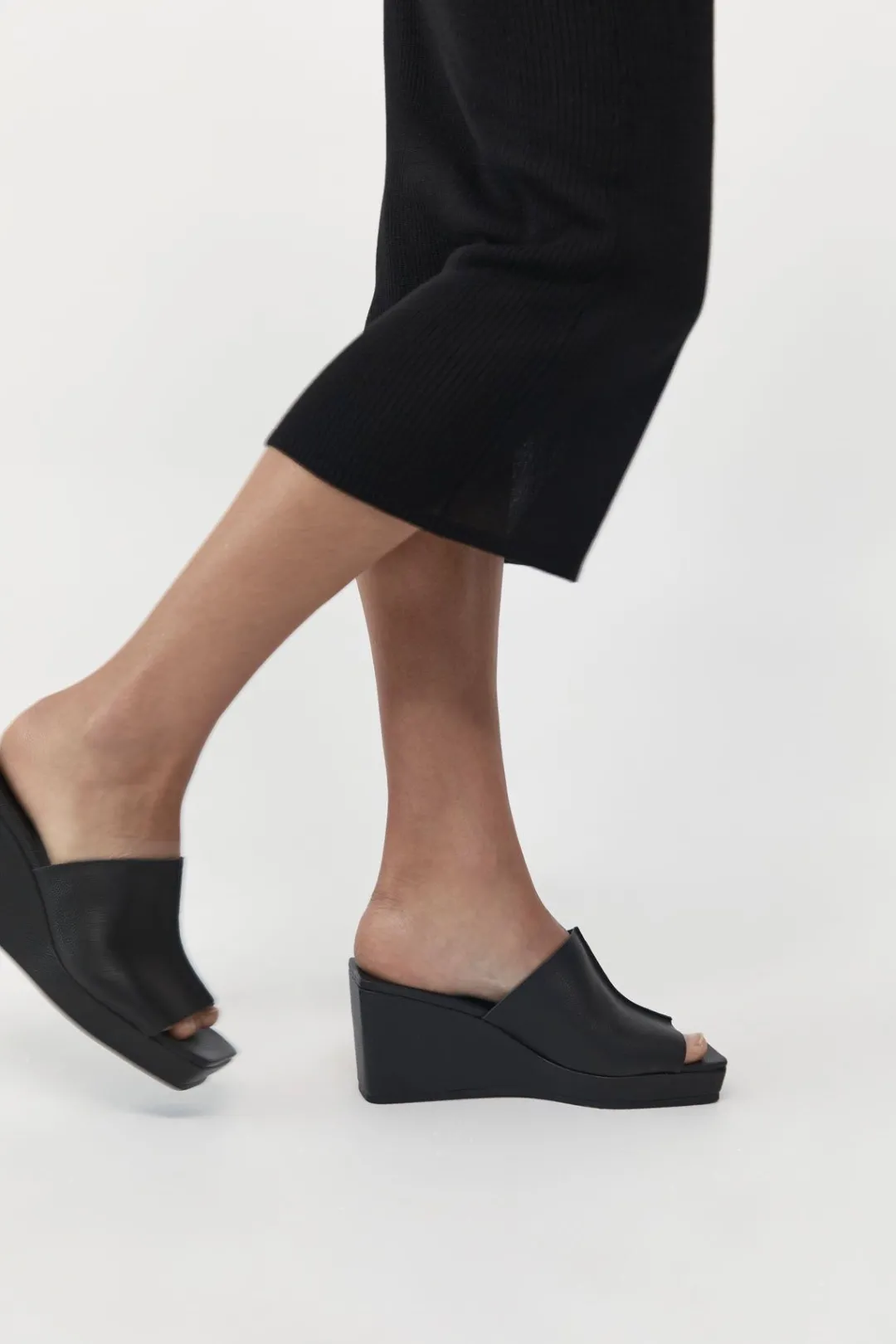 Wedges*St. Agni Maria Wedge - Black