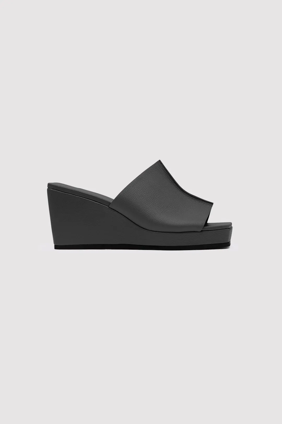 Heels*St. Agni Maria Wedge - Black