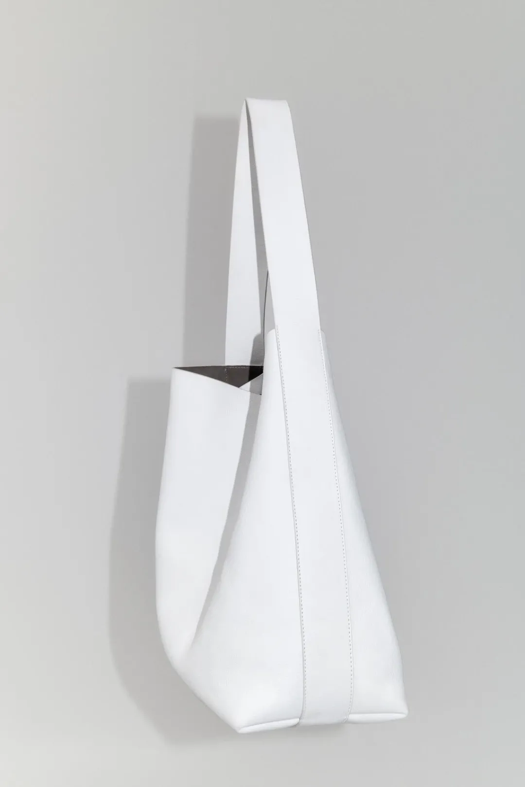 Unisex*St. Agni Minimal Everyday Bag - White