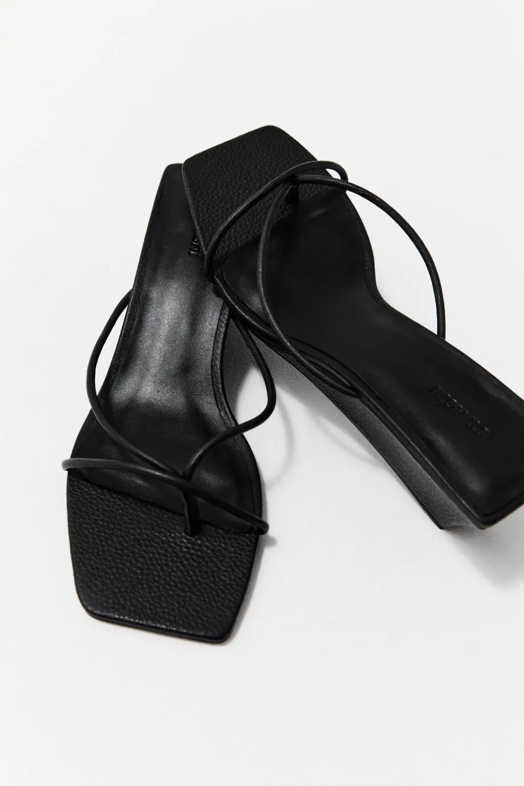 Wedges*St. Agni Minimal Low Wedge - Black