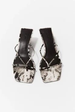 Wedges*St. Agni Minimal Low Wedge - Python