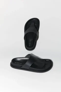 Unisex*St. Agni Minimal Thong - Black