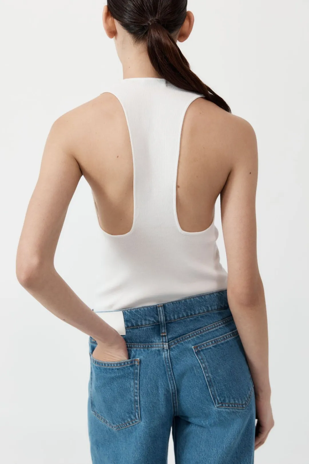 Knitwear*St. Agni Plunge Neck Knit Top - White