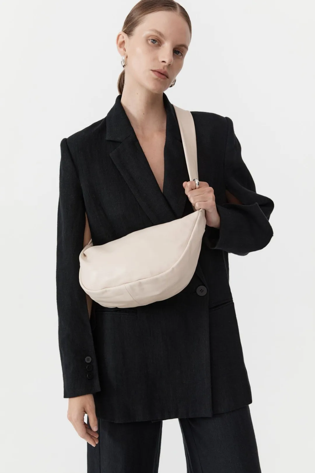 Bags*St. Agni Soft Crescent Bag - Ecru