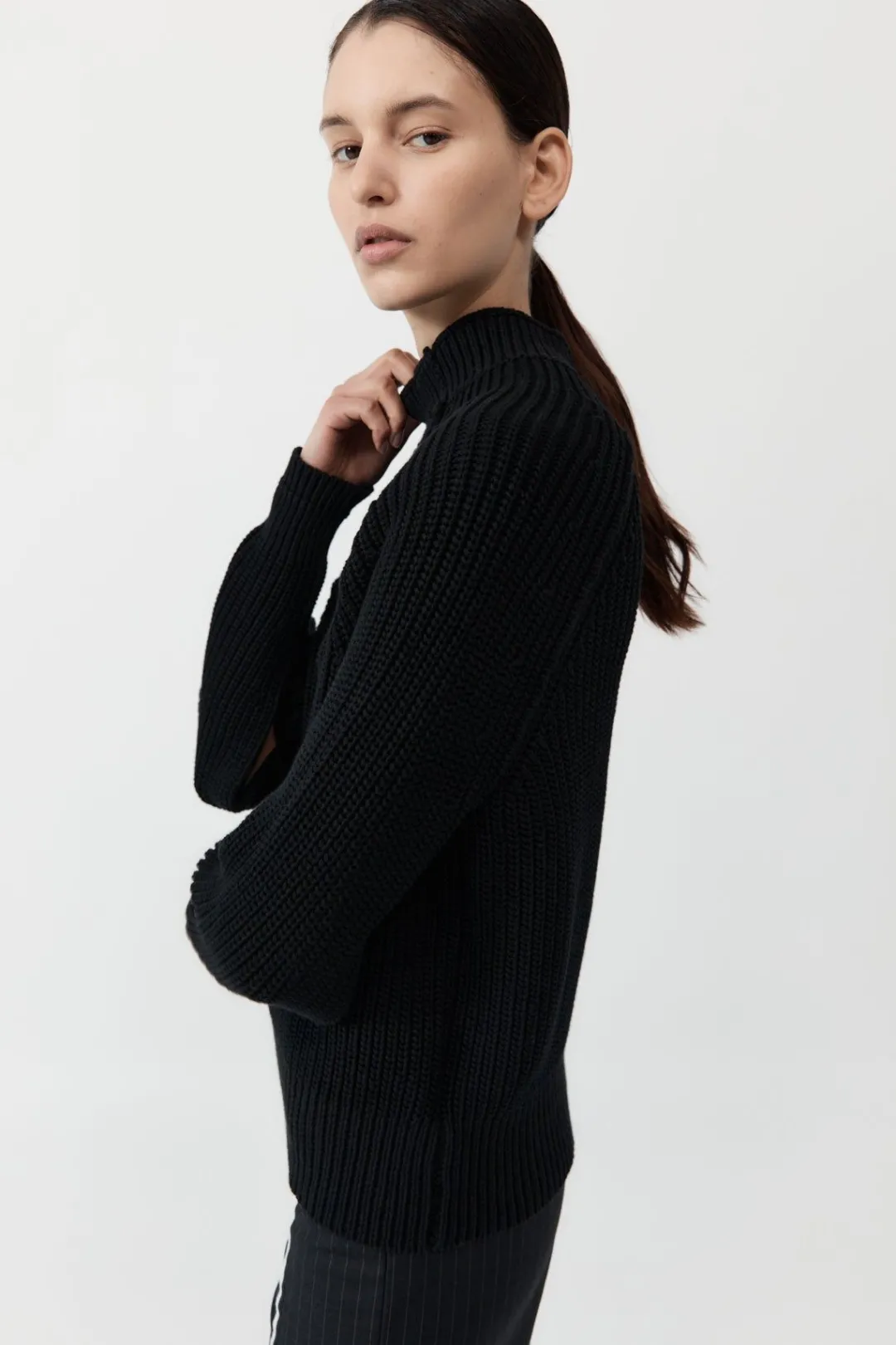 Knitwear*St. Agni Split Sleeve Jumper - Black