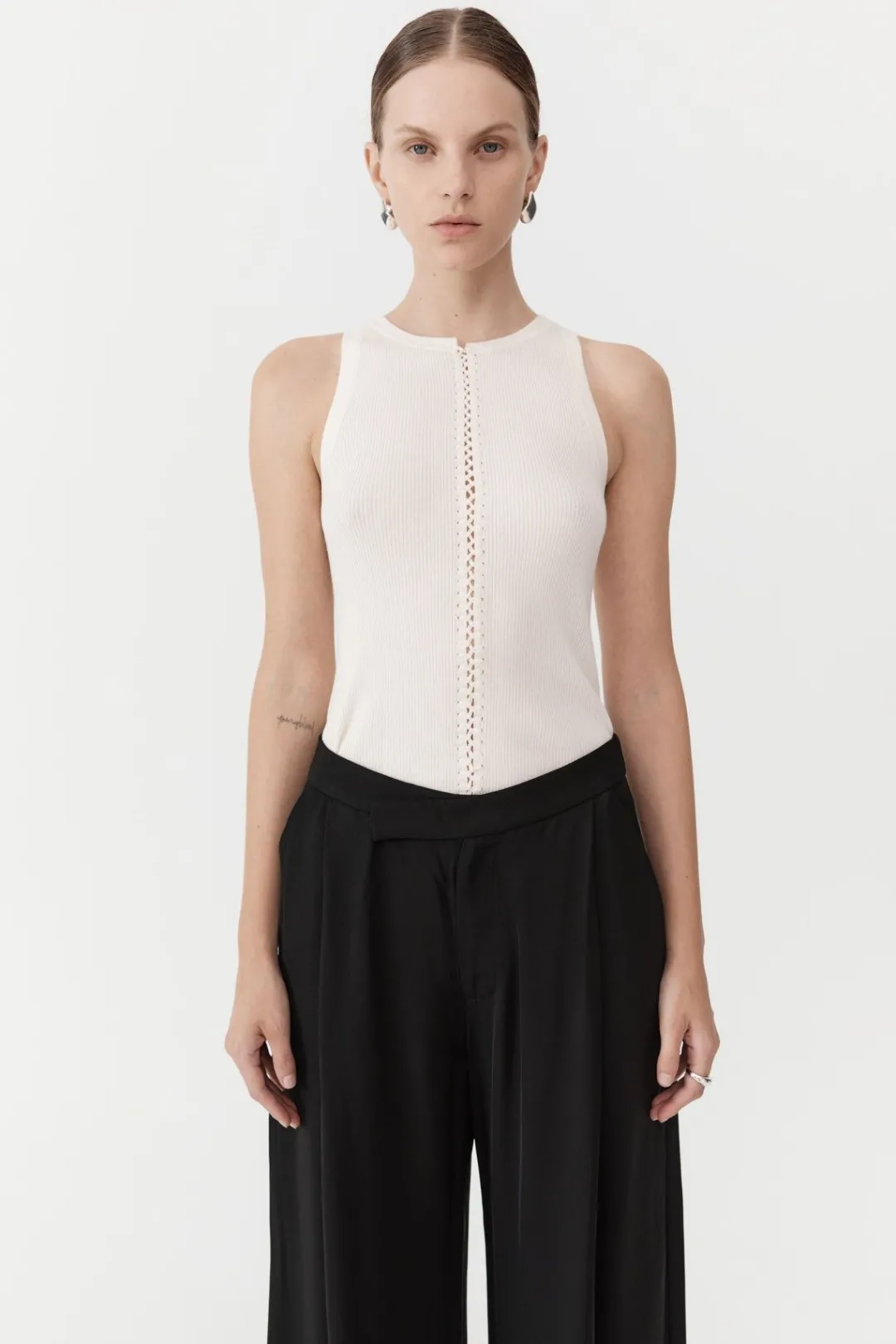 Basics*St. Agni Stitch Detail Tank - Ivory