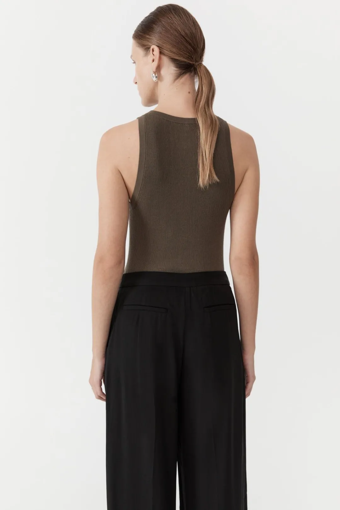 Basics*St. Agni Stitch Detail Tank - Kelp