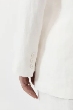 Tailoring*St. Agni Tailored Linen Blazer - Ivory