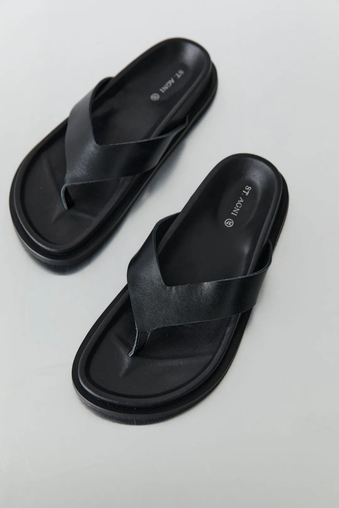 Slides*St. Agni Thong Slide - Black
