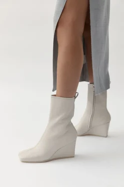 Wedges*St. Agni Wedge Boot - Cool White