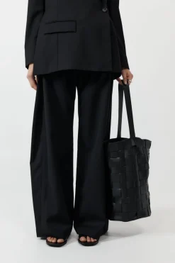 Bags*St. Agni Woven Bucket Bag - Black